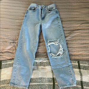 BDG Light Blue High Rise Women Jeans